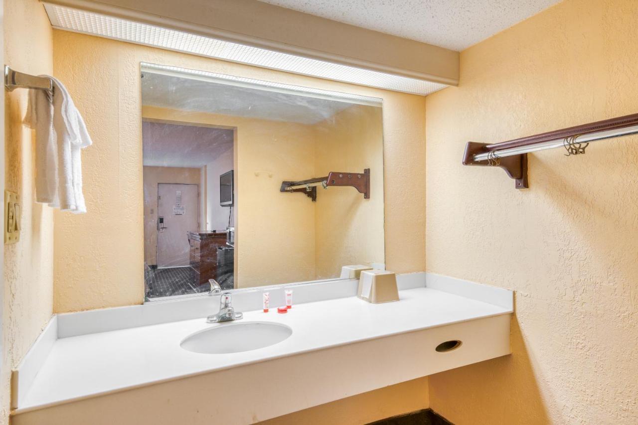 Oyo Hotel Jackson Fairgrounds I-55 Εξωτερικό φωτογραφία